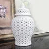 Butelki do przechowywania ceramiczny słoik imbirowy z Lid Light Luksusowy kolekcjonerski rękodzieła przebity latarnia orientalna do dekoracji prezent