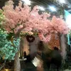Simulazione di fiori decorativi Ramo di fiori di ciliegio 4 forchette con foglie verdi Fiore di pera Decorazione di nozze Seta artificiale