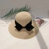 Cappelli a tesa larga Paglia estiva semplice per le donne Cappello da sole Bowknot a nastro Cappello elegante di lusso Pieghevole Sombreros De Mujer