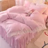 Set di biancheria da letto Set di lusso Copripiumino con volant con fiocco principessa Matrimonio Ragazza rosa Gonna per lettino Trapunta Biancheria da letto doppia