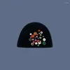 Berets Corean Designer Multicolored Button Button Thekreted Hat Women's Winter Winter Warm Cold Men Men Forme Tide Personal Wool Beanie