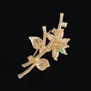 Broches de fleurs colorées pour femmes cuivre Micro incrusté Zircon broche vêtements accessoires costume manteau bijoux cadeau