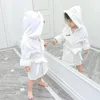 Handelsrockar Euerdodo Children S Bathrobe For Boys Girls Warm Long Sleeve Hooded Baby Velvet Kids Robe Sleep Homewear 230106