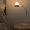 Lampade da tavolo Lampada da scrivania a LED Tubo flessibile a 360 ° Lampada per la cura degli occhi 1200 mAh con porta di ricarica USB per la lettura del dormitorio dell'ufficio della camera da letto