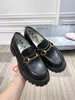 New thick soled luxury shoes with horse buckle groove sole leather Lefu shoes with honey powder embroidery