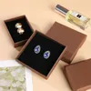 Scatole regalo di gioielli marroni sottili da 1,5 cm per collane Orecchini con anello Confezione regalo sfusa Spugna riempita per custodia regalo di Natale