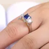 Pierścionki ślubne Huitan Klasyczny kolor sześcienny cyrkon kamienny pierścień dla kobiet luksusowy kwadratowy zaskoczony dar
