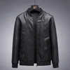 Chaqueta informal de piel sintética 8XL para hombre, chaqueta de motociclista a la moda, abrigo Bomber bordado de cuero para motorista, abrigo de lana de Pu para invierno 2023