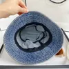 カップルファッションデニム素材デザイナーバケットハット旅行ストリートフォトレター刺繍つば広帽子