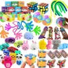 Schoonheidsartikelen 52 PCS/Lot Party Gunsten For Kids 4-8 Verjaardagscadeau Toys Carnival Prijzen Pinata Stuffers Goodie Bags Filler Boys and Girls