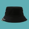 Chapeaux à large bord Mode coréenne Sauvage Femelle Chapeau Grand Anneau Rivet Pêcheur Mâle Tendance Rue Hip-Hop Bassin Femme Noir 2023