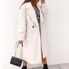 Capispalla con bottoni autunnali in misto lana da donna Cappotto di tendenza a maniche lunghe casual alla moda Elegante cappotto invernale bianco nero Giacca a vento