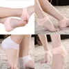 Femmes chaussettes bonneterie 2 pièces Anti-fissure couvre-pied Silicone Invisible soins de la peau talon Protection doux respirant coussin correcteur