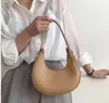 Bolsos cruzados pequeños de piel sintética de media luna HBP para mujer 2021, bolsos de hombro para axilas con cadena de tendencia de marca de lujo para mujer 2021