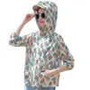 Kurtki damskie modny oddychający krem ​​przeciwsłoneczny Cienka kurtka 2023 Summer Korean Lose Light Light Anti-UV Printed Coat Tops