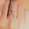 Bröllopsringar 2023 Söt guldfärg Bird Rhinestones Zircon Ring for Women Statement Engagement Band smycken Tillbehör