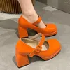 Sapatos de vestido bombas de plataforma preta elegante para mulheres 2023 couro de patente Saltos altos de salto alto mulher quadrada tornozelo Mary Jane