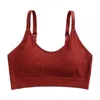 Bustiers Corsets Sports Yoga Bra Womenシームレスなパッド入りの逃亡ランニングジム下着カップバンドートップのプッシュアップスポーツ