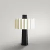 Tafellampen ontwerper Minimalistische creatieve woonkamer LED -lamp Model Slaapkamer Studie Decoratief bureau Home verlichting