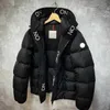 남자 재킷 Monclair Classic Parkas 남자 패션 복어 탑. 럭셔리 디자이너 다운 재킷 파카 맨 epaulettes 트렌드 겨울 따뜻한 면화 야외 아웃복 코트