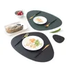 Tafelmatten 1 pc's Plaats Mat Tabelgerei Placemat Warmtisolatie PU Leer Placemats Bowl Keuken Niet-slip