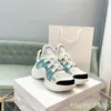 Luxurys Designers Running Shoes Men Women Sneakers Flowers Printing Comfortable Versatile Platform Trainers Sheepskin Arena Stylish Shoe 35-40