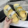 2023 Classic Womens Sandals Flat Heels Beach Shoes Pink Letter Printed Real Leahter Slide Mules Flip Flops Summer Outdoor Casual Shoe Quilted Texture Yellow Slipper
