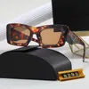 Tasarımcılar Güneş Gözlüğü Kadın Vintage Kare Tam PC Çerçeve Cam Erkekler Polarize Güneş Gözlükleri Moda Açık Spor Plaj UV400 Sunglass 2301074QS