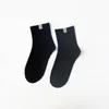 Femmes chaussettes bonneterie automne et hiver Mme Tube coton quotidien rayé Couple mode tissu normes sauvage couleur Pure