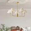 Ljuskronor retro veckad lampa amerikansk stil enkel ljuskrona för sovrumsstudie matsal dekorera inomhusbelysning