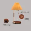 Lampy stołowe Ins Korean Azjatyckie Sprzedawanie litego drewna LED USB bezprzewodowa ładowarka lekka tkanina odcień wielofunkcyjna lampa wielofunkcyjna