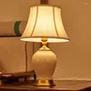 Lâmpadas de mesa Americana Lâmpada Minimalista Moderna Criativa Quarto de Casamento Chinês Decorativo Quarto Cerâmico