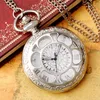 Orologi da tasca Orologio al quarzo con cassa in argento moda per donna Cerchio scavato con numeri romani bianchi quadrante orologio pendente da uomo