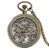 Montres de poche Vintage Bronze Papillon Fleur Couverture Creuse Montre À Quartz Chiffres Arabes Affichage Collier Horloge Antique