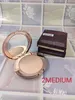 Grossist Airbrush Flawless Finish Powder Fair Medium 8g New Box Naturlig Långvarig Ansikte Pefecting Pressad Inställning Micro Cake Powders Berömd makeup för all hud