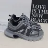 2023 Casual Shoes Sneakers Leather Trainer Platform Trainers Shoe Luxury Designer Triple White Black Men Women Track 3 3.0 Tess.s