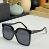 Fashion Designer Sunglasses Factory Eyewear LFL981 Fashion Brand Square Frame Mens and Womens Personality Versatile Holiday Travel Glasses With Box