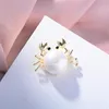 Brooches Pins Cute White Simulated Pearl Crab Animal Brooch For Women Suit Shirt Collar Accessories Does Not Damage Clothes Magnet