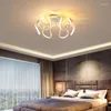 Plafonniers Transfrontalier Or Lumière De Luxe Fleur Forme Minimaliste Chambre Chambre Lampe Moderne Simple Nordique En Aluminium Led