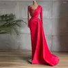 Party Dresses Glamorous Red Satin Dubai Evening Long Sleeves Sheer Neck Beads 2023 Prom Gowns Celebrity Formal Dress