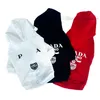 Abbigliamento per cani di marca Abbigliamento per cani di marca Felpa con cappuccio per cani morbida e calda con motivo a lettere classiche Cappotto invernale per animali domestici in cotone Giacca per cani di taglia piccola e media XL A444