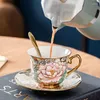 Cups Saucers Nordic Europe Royal Coffee Cupsaucer Set Rose Spoon Gloden Luxury Ceramic Cermic Milk Mug Top-klass Porslinet Cup