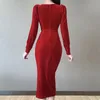 Robes décontractées coréen daim vintage col carré robe mi-longue élégante taille haute et fesse sexy automne 2023 pour les femmes