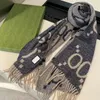 デザイナースカーフ冬のカシミアスカーフ豪華な柔らかい温かいデザイナースカーフタッセルショールスタイル4シーズンズクラシックスカーフ5color非常に良いギフト