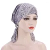 Etniska kläder stretchig muslimsk bomullshuvud halsduk Turban Caps Tryckt Hijab Bonnet Ladies Cancer Chemo Cap Arab Islamic Wrap Turbante