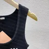 Designer Women Knitted Tee Sexy Crop Top Sport Knits Vest Lettera Jacquard Luxury Tops Maglietta traspirante per donna 8J9S