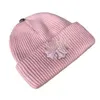 Chapeaux tricotés de broderie de conception classique bonnets de capot de laine casquettes de crâne masculines occasionnelles de coton extérieur