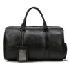 Duffelväskor europeiska och amerikanska herrläder resväska litchee vintage handväska stor kapacitet en axel messenger med skor