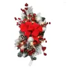 Декоративные цветы венки рождественские украшения гирлянды с огнями красные ягоды.