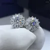 Kolczyki do stadnonii Klasyczne 0,5 ct przepustki Diamond D Color Moissanite Snowflake 925 Srebrny srebrny kamień do cięcia